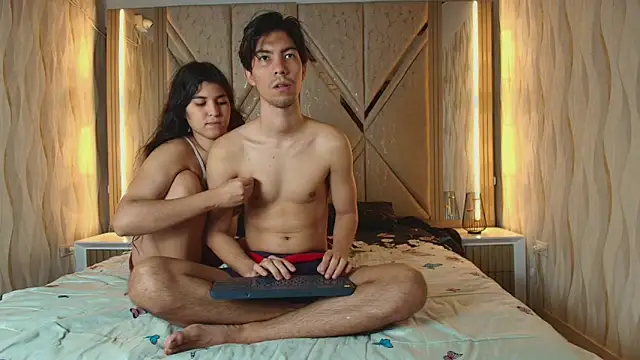 Couplex xxx online show from 11, 1, 2026