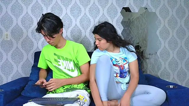 Snapshot of Couplex_xxx chatting on 1, 10, 2025 Couplex xxx online show from 1, 10, 2025