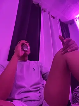 saj taylorr17 online show from 5, 12, 2025