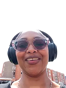 BiiancaEstradaa online show from 23, 4, 2026