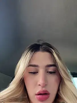 Mia sofiia21 online show from 25, 9, 2025