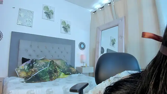 Seraphyne666 online show from 30, 10, 2025