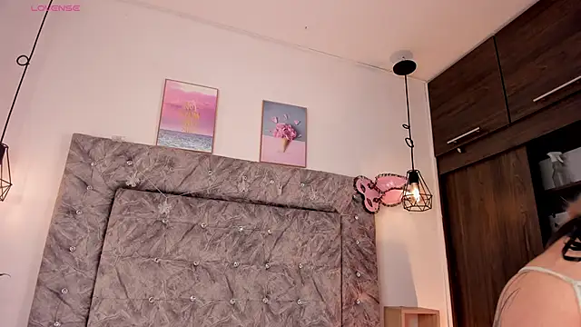 Seraphyne666 online show from 9, 1, 2026