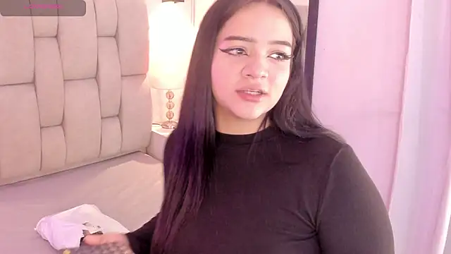 Seraphyne666 online show from 4, 2, 2026