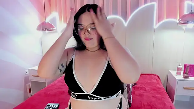 Lushi Love online show from 26, 9, 2025