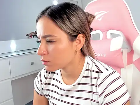 Saloome miller online show from 17, 10, 2025