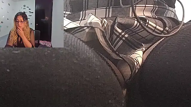 Skarleth Diaz online show from 12, 10, 2025