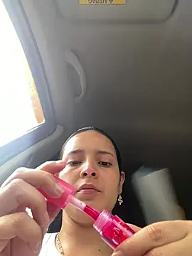 Mia jhoonson online show from 14, 1, 2026