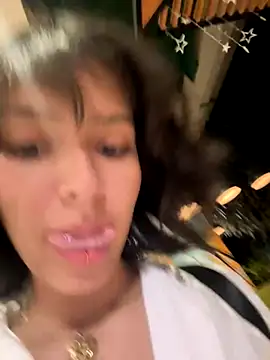 Adry Bach  online show from 9, 11, 2025