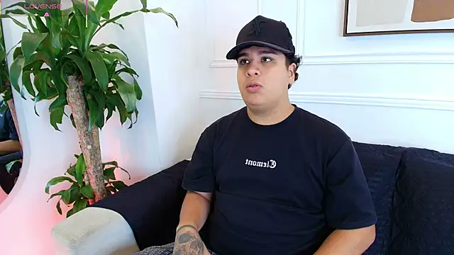 Naim Bennetsex online show from 1, 10, 2025