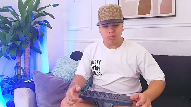 Naim Bennetsex online show from 13, 10, 2025