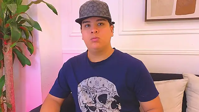 Naim Bennetsex online show from 1, 3, 2026