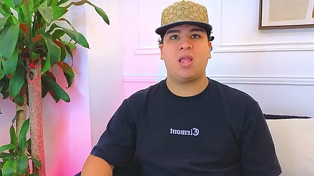 Naim Bennetsex online show from 5, 3, 2026