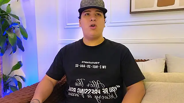 Naim Bennetsex online show from 27, 3, 2026