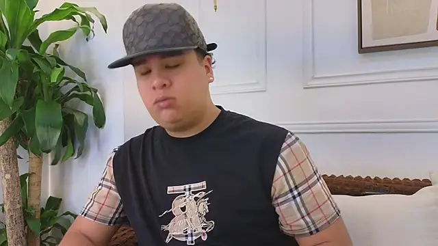 Naim Bennetsex online show from 14, 4, 2026