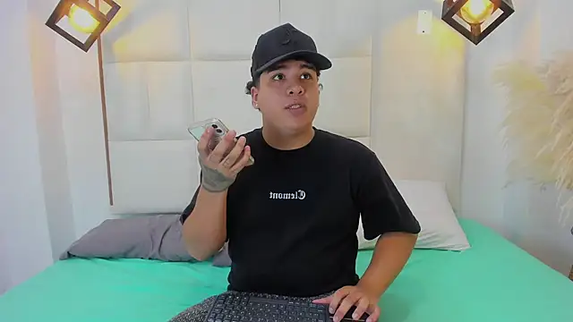 Naim Bennetsex online show from 22, 9, 2025