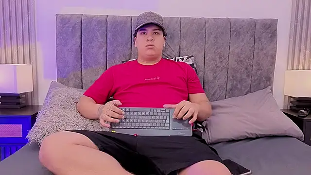 Naim Bennetsex online show from 18, 9, 2025