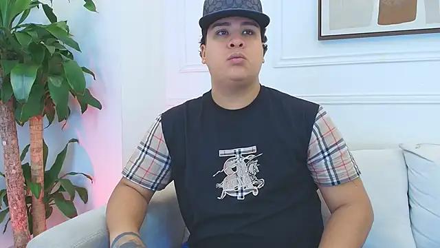 Naim Bennetsex online show from 2, 12, 2025