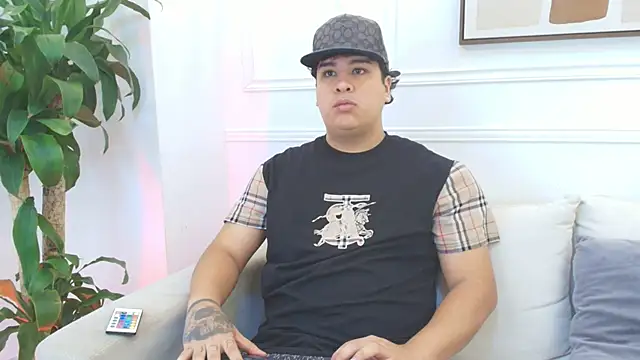 Naim Bennetsex online show from 22, 12, 2025