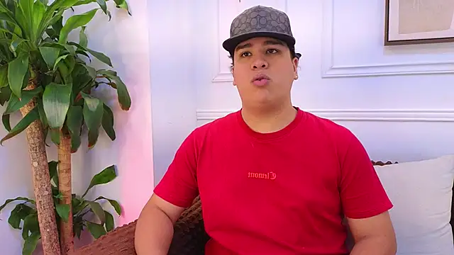 Naim Bennetsex online show from 25, 3, 2026