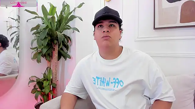 Naim Bennetsex online show from 24, 9, 2025