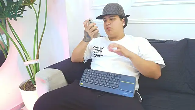 Naim Bennetsex online show from 20, 12, 2025