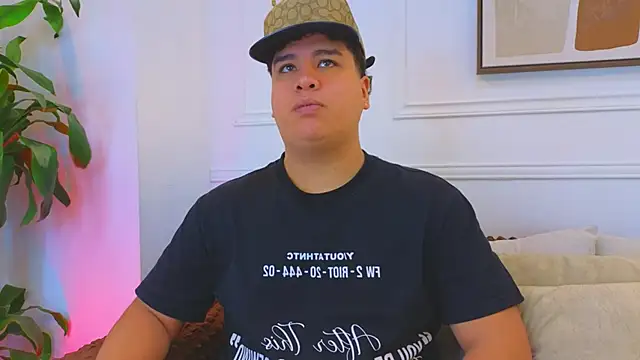 Naim Bennetsex online show from 6, 4, 2026