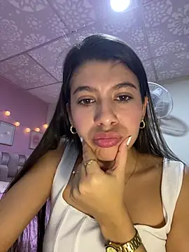 Lenapink19 online show from 4, 11, 2025