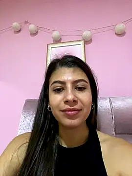 Lenapink19 online show from 6, 11, 2025