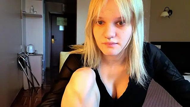Elieiza xo online show from 1, 6, 2026