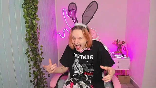 Elieiza xo online show from 21, 10, 2025