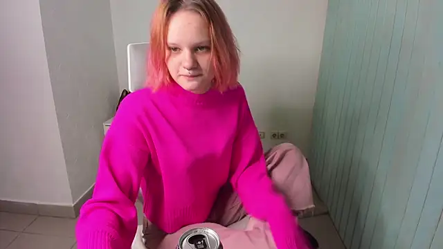 Elieiza xo online show from 1, 10, 2025