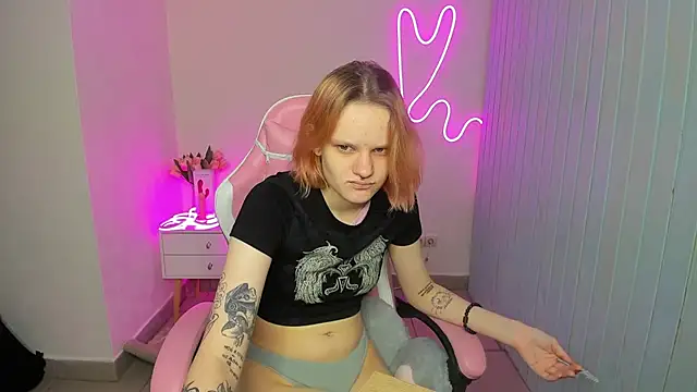 Elieiza xo online show from 16, 10, 2025