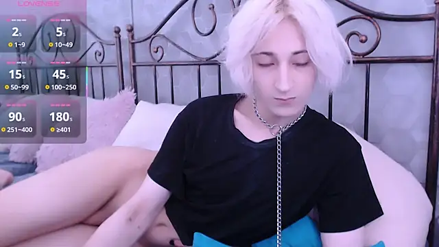 whitenyx online show from 3, 12, 2025