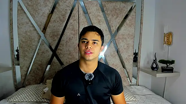 jayd muscle online show from 24, 10, 2025