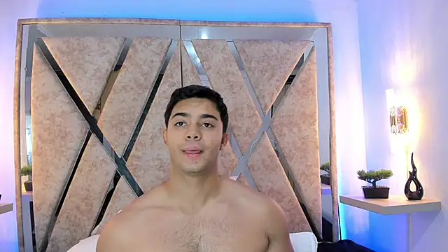 jayd muscle online show from 5, 12, 2025