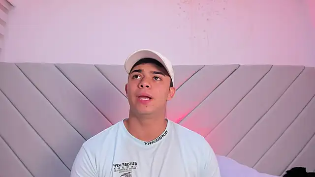 jayd muscle online show from 11, 10, 2025