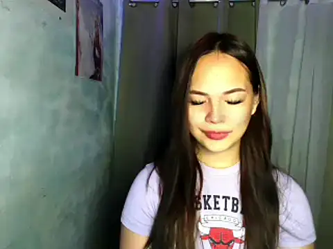 sweetsassyxx online show from 13, 5, 2026