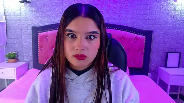 Natalie loffreda online show from 21, 12, 2025