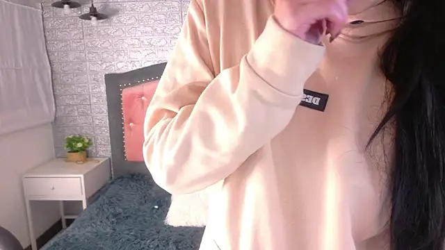 Natalie loffreda online show from 13, 2, 2026