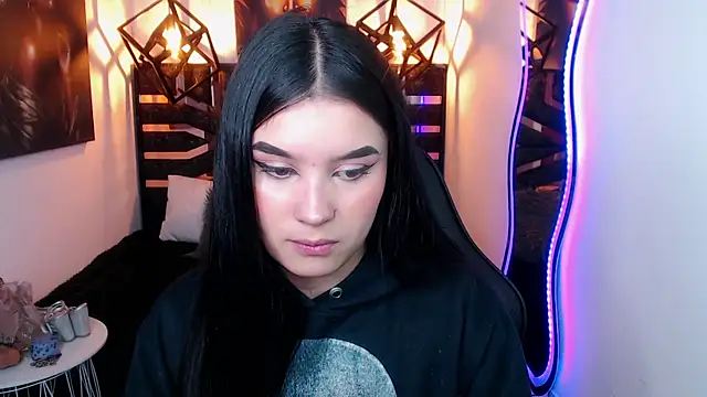 Natalie loffreda online show from 15, 4, 2026