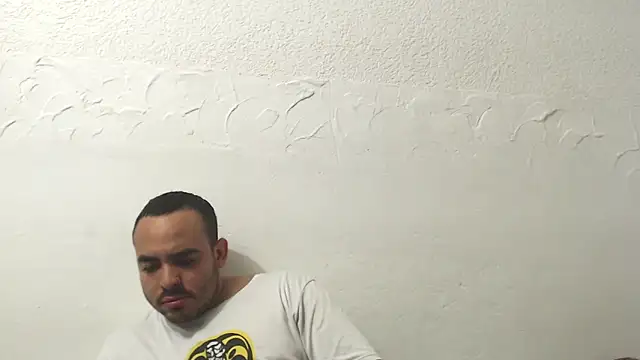 Snapshot of Ana_ThiagoxX chatting on 15, 5, 2026 Ana ThiagoxX online show from 15, 5, 2026