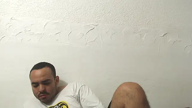 Snapshot of Ana_ThiagoxX chatting on 15, 5, 2026 Ana ThiagoxX online show from 15, 5, 2026