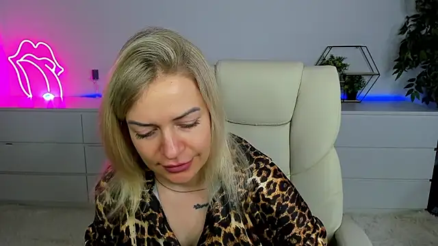 Anna Snows online show from 27, 9, 2025