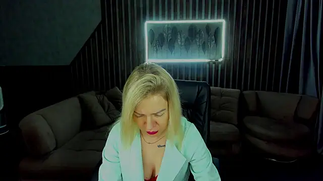 Anna Snows online show from 12, 10, 2025