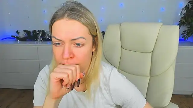 Anna Snows online show from 15, 12, 2025