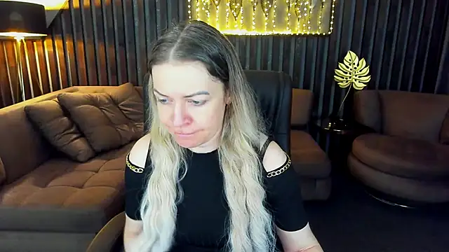 Anna Snows online show from 17, 5, 2026