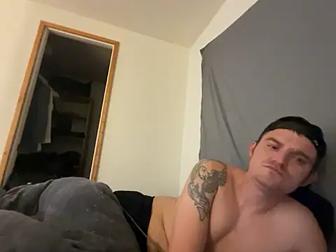 Snapshot of cumitted chatting on 20, 11, 2025 cumitted online show from 20, 11, 2025