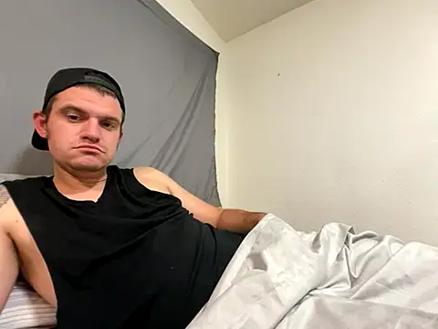 Snapshot of cumitted chatting on 28, 11, 2025 cumitted online show from 28, 11, 2025