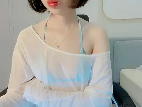 ggLovee online show from 24, 9, 2025